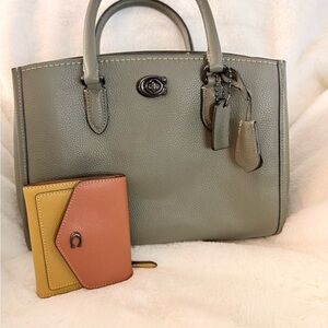 Coach Brooke carryall Tote Bag with Wallet Set